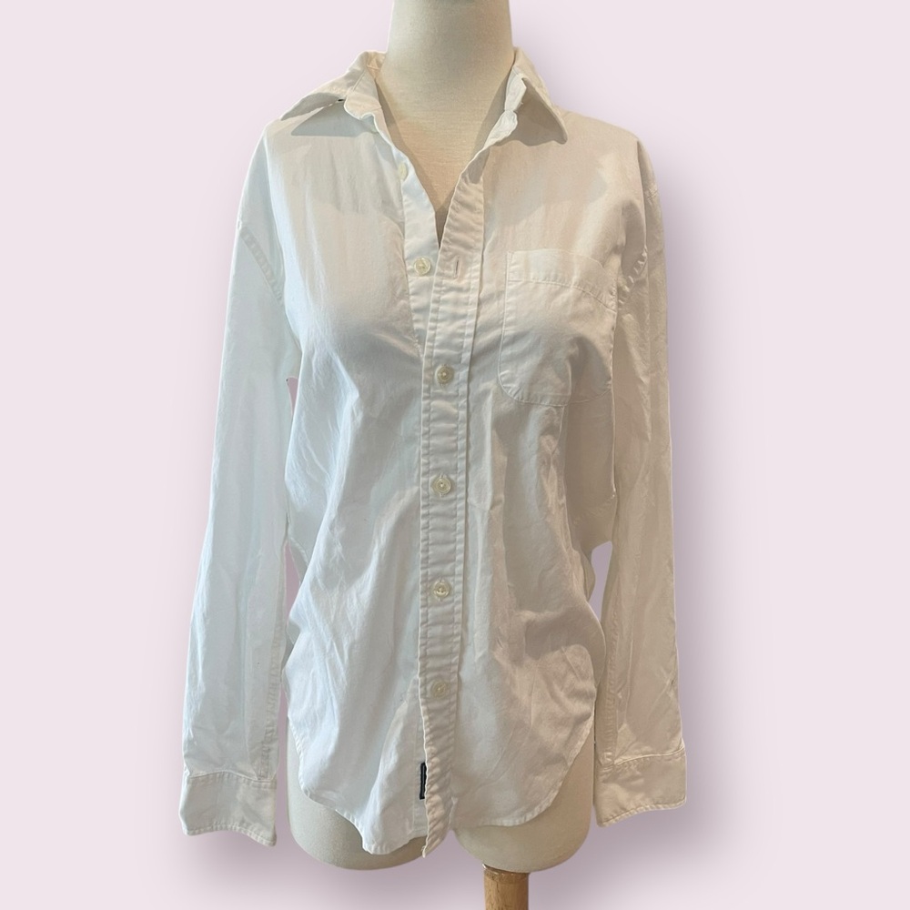 Abercrombie & Fitch White button up shirt